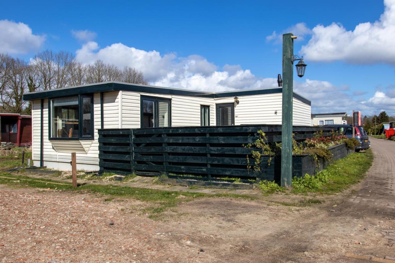 ホテル Luxe Chalet Strubben-Kniphorstbos Anloo エクステリア 写真